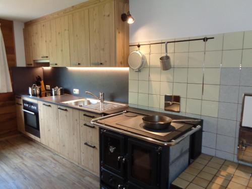 Konyha, Ferienwohnung Berktold in Bizau