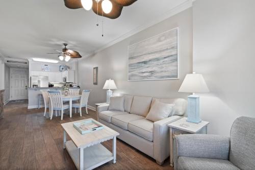 Island Royale 902 - image 4