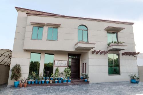Corporate Inn