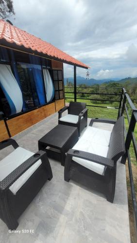 Erkély/terasz, Hospedaje Rural Sicaru in Pacho