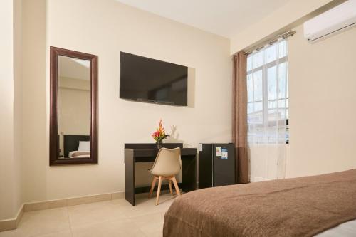 room detail thumbnail 1