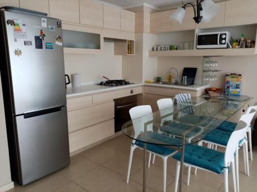 Amplio departamento en Laguna Bahia Algarrobo in Algarrobo