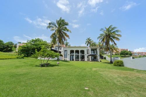 Esterno, Olive Villa Palmas - Modern Beachfront in Humacao