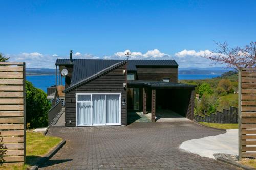 ทัศนียภาพภายนอกโรงแรม, Taupo Lake House With Breathtaking Panoramic Views in อ่าวอาคาเซีย