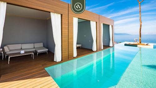 Amazing Condo with Rooftop Pool in Puerto Vallarta, Mexico