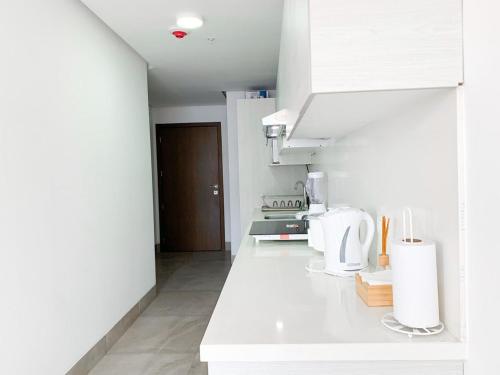 Suite with City View image 5