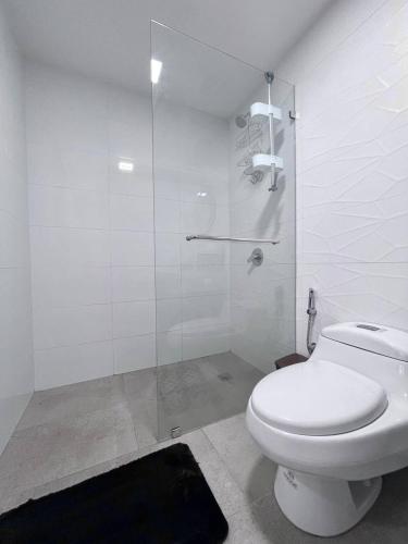 Suite with City View image 6