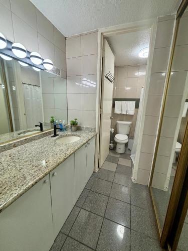 Downtown Isla Verde Luxe Apartment with Pool - image 11