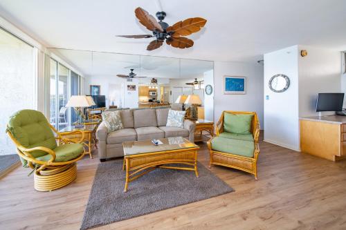 One-Bedroom Ocean View room in Royal Kahana Maui By Outrigger