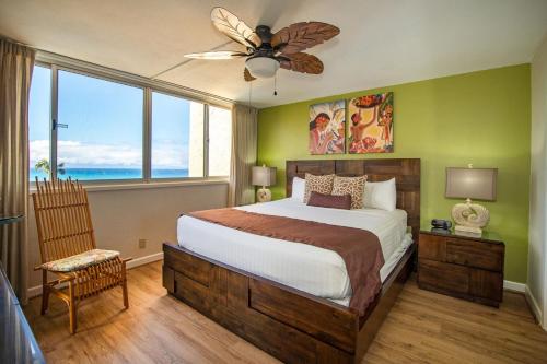 One-Bedroom Ocean Front room in Royal Kahana Maui By Outrigger
