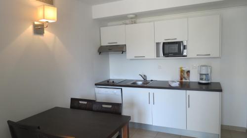 Residence Services Calypso Calanques Plage - image 3