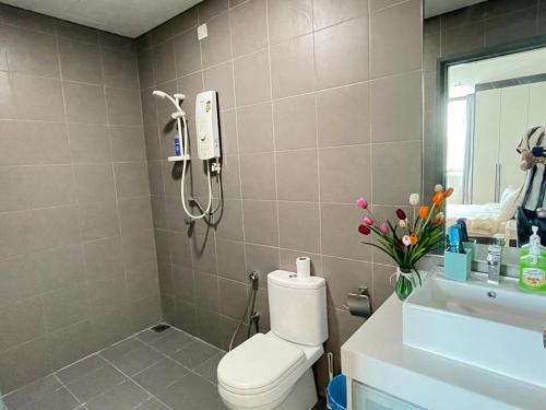 Mercu Summer Suites by Premium Charter - image 2