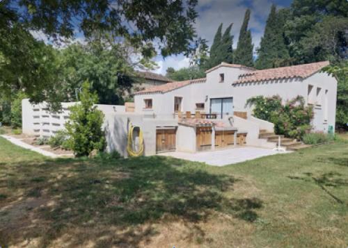 Lodge with private pool surrounded by vineyards - Trausse