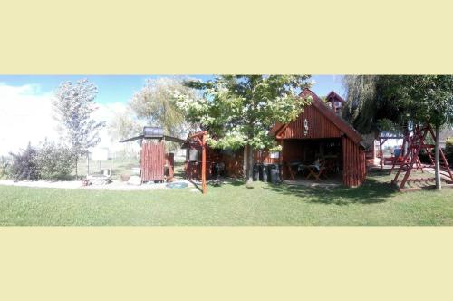 Pasztor Vendeghaz in โปรอสซโล่