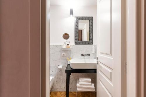 Vanity Navona – Rome