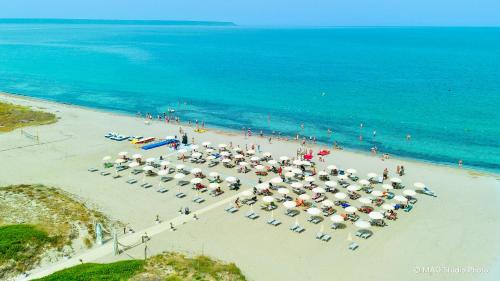 A szálláshely kívülről, Hotel with swimming pool in Arborea just 650 meters from the sea in Arborea