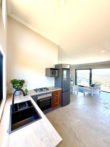 مطبخ, Breathtaking views! in سيمولا جولف آند كانتري إيستيت