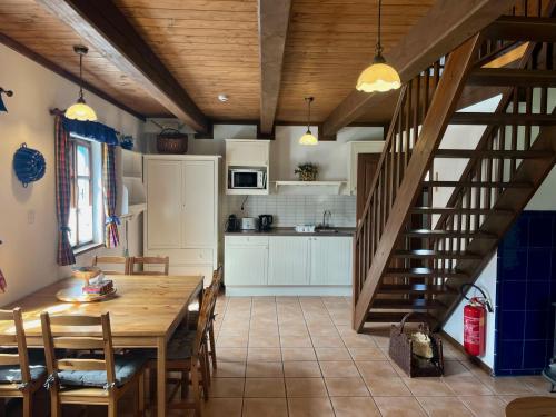 Cocina, Kaproun - Studeny pramen in Kunzak