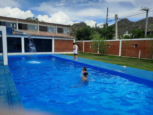 maranatha hotel in ชิลเลซิโต