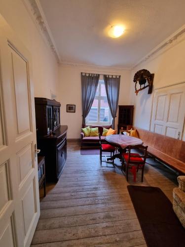 Ferienwohnung Joseph im alten Pastorat in 凱沃拉爾鎮中心