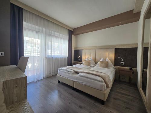 Hotel Azola - image 11