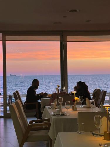 Ventus Harbor Hotel - image 13