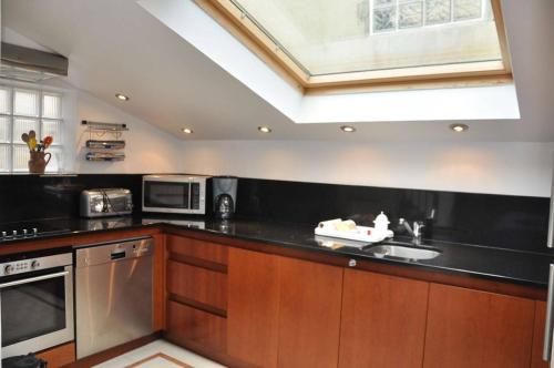 Maison à 100m de la mer avec WIFI, place Ste-Anne à TREGASTEL - Réf 43