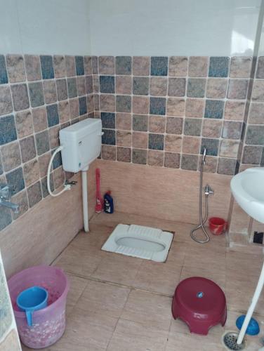 Private room in a House in Subedarganj