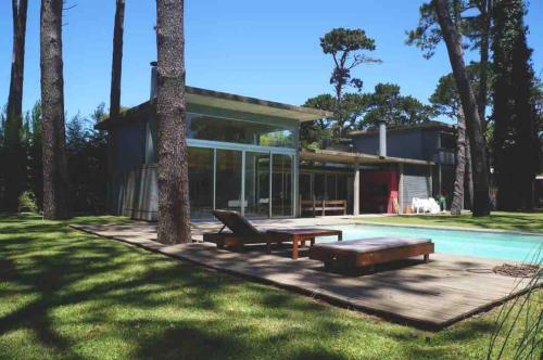 Beautiful arquitectural design house in parada 7