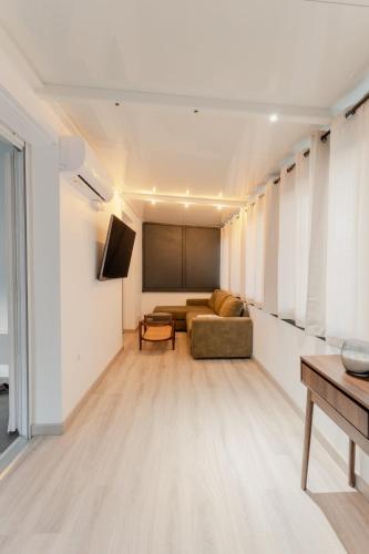 Joli T3, tout équipé, bien situé (Joli T3, tout equipe, bien situe) in ลา ซัวตา