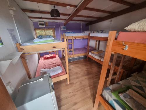 1 bunk bed