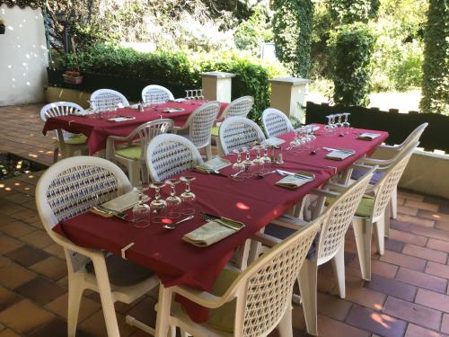 Facilities, Logis Hotel Des Voyageurs Restaurant La Bonne Tabl'Hay in Livron-sur-Drome