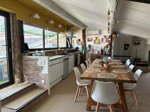 Konyha, La Closerie de bourdic Uzès (La Closerie de bourdic Uzes) in Bourdic