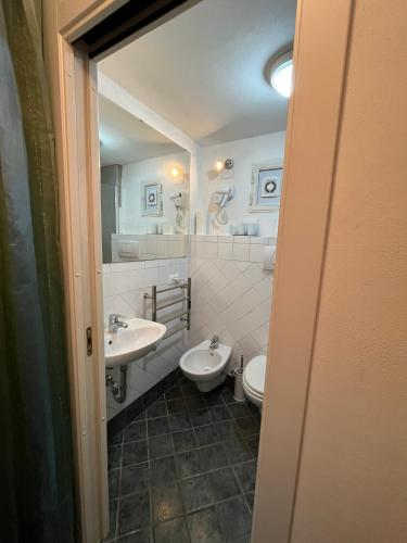 All' Ombra del Portico in Other