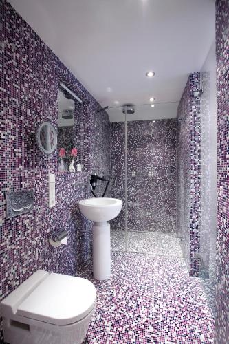 abito Suites - image 11