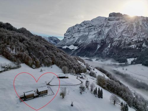 ทัศนียภาพภายนอกโรงแรม, Panoramahof Bergglück (Panoramahof Berggluck) in แบร์ก