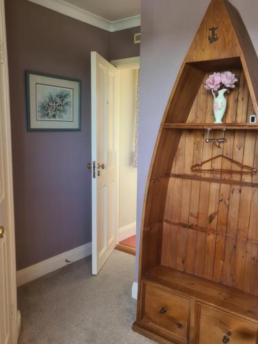 Grey Gables Farmhouse B&B 4