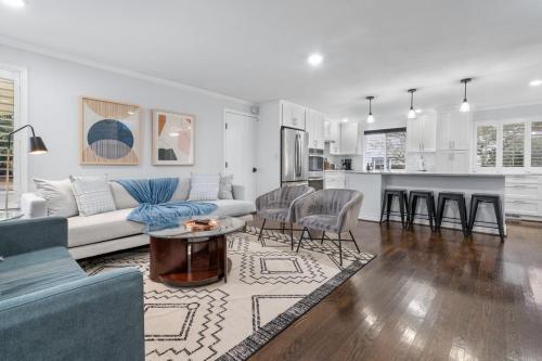 Charming Home in Bellevue Near Downtown n Microsoft