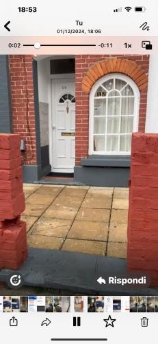 room near Luton center room near Luton center