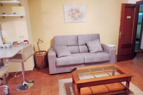 кухня, Cozy apartment in Collado Villalba 100 m² with open garden in Лєганес