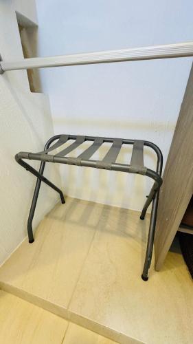 Modern 1 Bedroom King Suite - Close to everything - Roof top patio Modern 1 Bedroom King Suite - Close to everything - Roof top patio