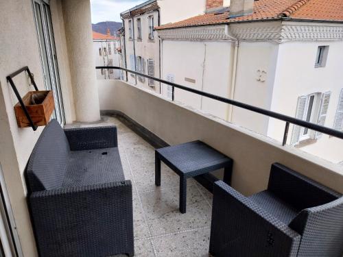 Le Flow d'Issoire - Charmant appartement avec terrasse in อิสซัวร์