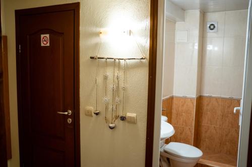 Double or Twin Room image 9