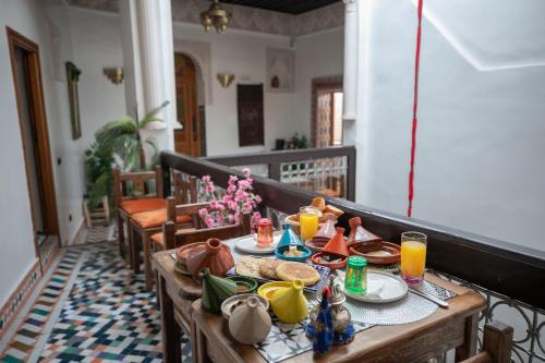 식음료(F&B), Dar derb el miter in 페스 알 발리