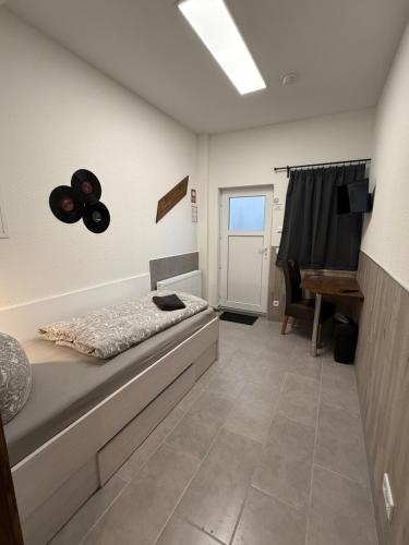 Ferienwohnung Funke D8 für Monteure (Ferienwohnung Funke D8 fur Monteure) in Apolda