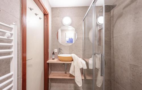 1 Bedroom Awesome Apartment In Oostende - image 2