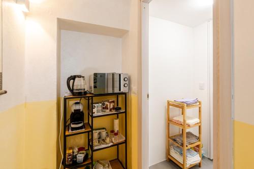 Zen-Studio mit kostenlosem Parkplatz und automatischem Check-in 24 7 mit Netflix und Disney Plus, Casale Monferrato (Foto 6)
