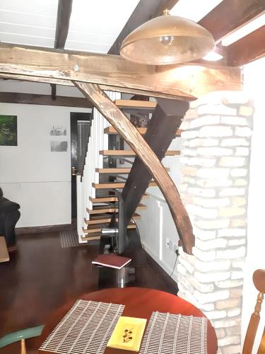 Apartment with one bedroom in Galway with wonderful city view balcony and WiFi 1 km from the beach - image 14