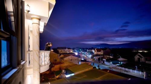 Khách Sạn Hoạt Thúy in Me Linh