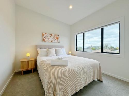 Luxury 4 Beds Family & Business Travel Suite - ASB Showgrounds & Cornwall Park, Окленд (фото 8)